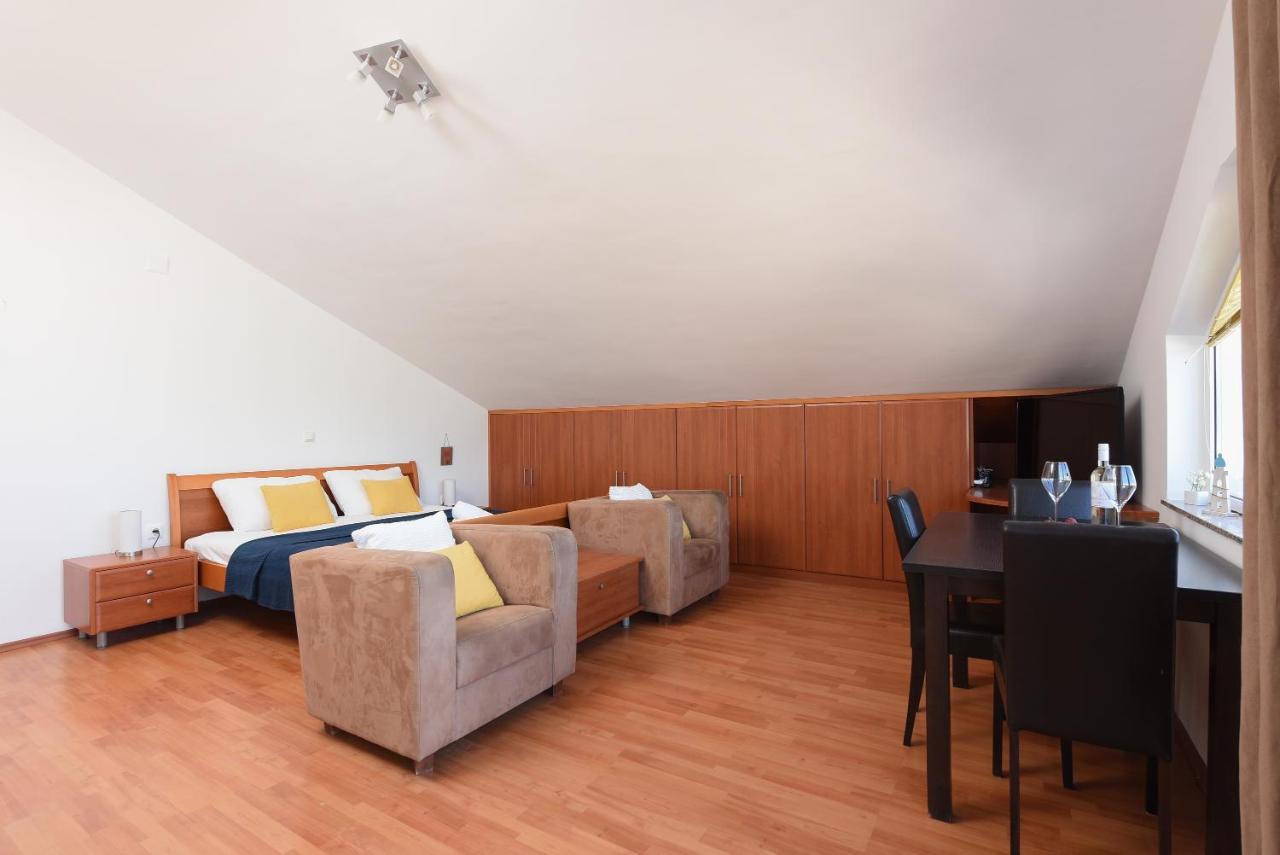 Sunset Beach Suites Kožino Exterior foto